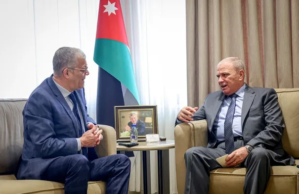 420268131523773062419