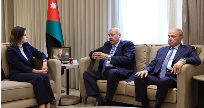 رئيس النواب يبحث مع السفيرة اليونانية تعزيز العلاقات الثنائية والتعاون المشترك tyuyt